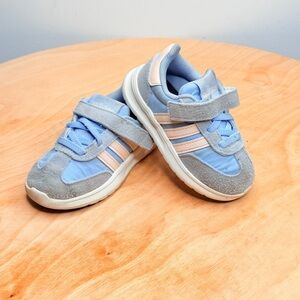 Adidas Kids Light Blue and Gray Run 70s 2.0 Toddler Shoes Sneakers Size 6C